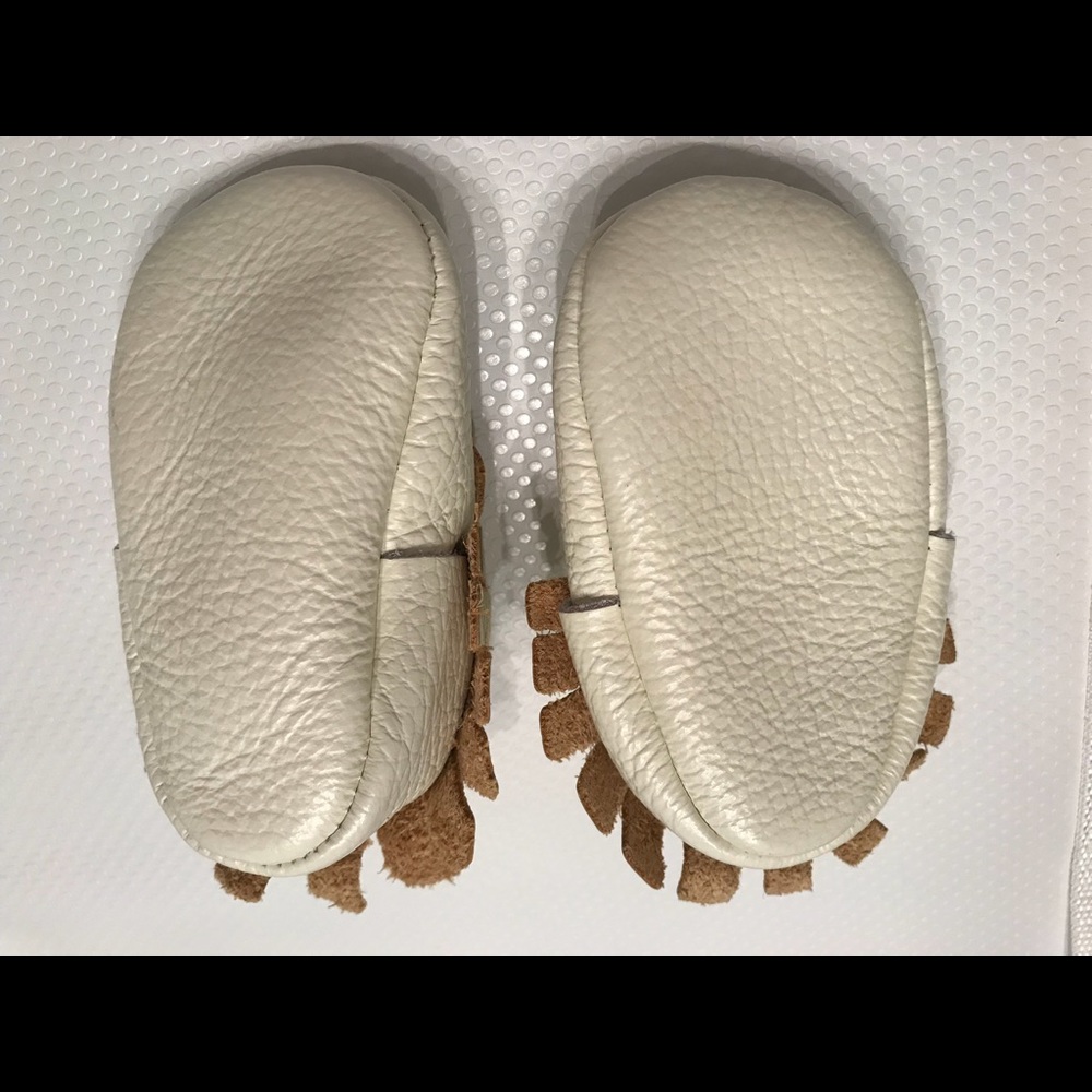 Baby Moccs Size 2 - Picture 2 of 2